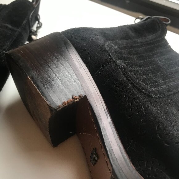 COACH Bowery Chelsea Boot with Cut Out Tea Rose in Black Suede Leather - Picture 4 of 7